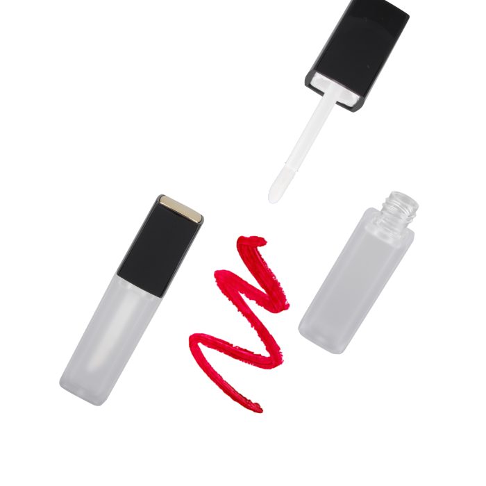 Premium Cosmetic Packaging Plastic Mini Square Lipgloss Tube with Wand Clear Lip Gloss Containers Tube Liptint Tube - LG077 - Image 6