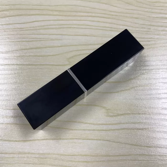Wholesale Custom Square Shape Empty Lip Balm Tube 3g Case in Black With Private - LS9043 - Image 2