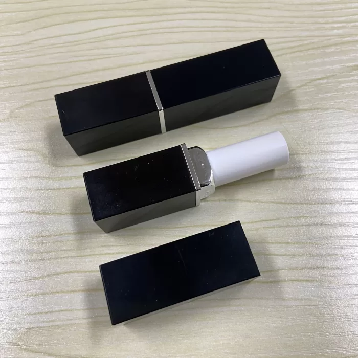 Wholesale Custom Square Shape Empty Lip Balm Tube 3g Case in Black With Private - LS9043 - Image 4
