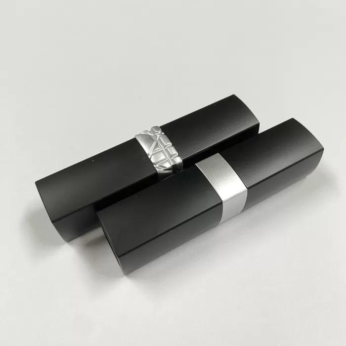 Custom Cosmetic Packaging Matte Black Lip Balm Tube Plastic Square Lipstick Tubes - LS934 - Image 5