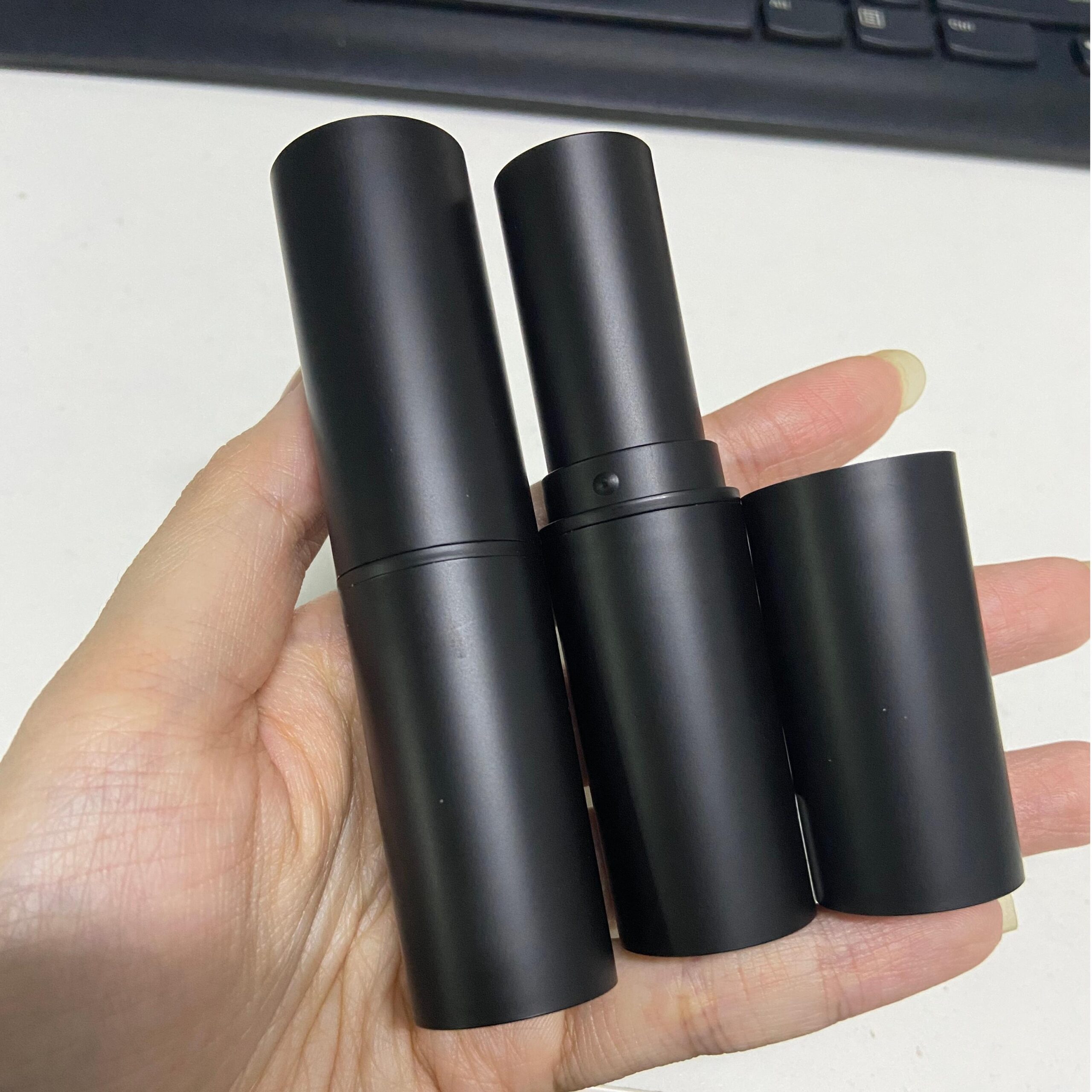 7g Round PP Plastic Foundation Contour Stick Concealer Tube Blush Stick Container Packaging - BFT01 - Image 2