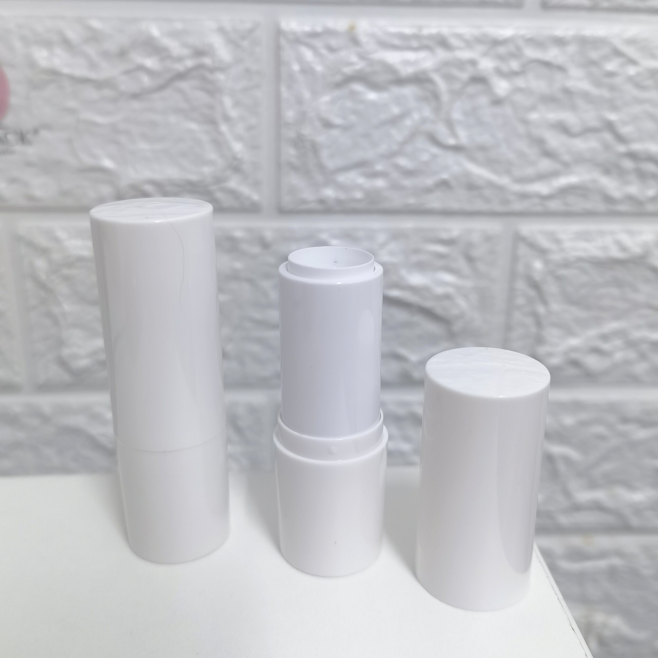 Round Blush Powder Tube 9g Empty Foundation Stick Concealer Container Cylinder Big Capacity Lipstick Plastic Makeup Packaging - F1764 - Image 6