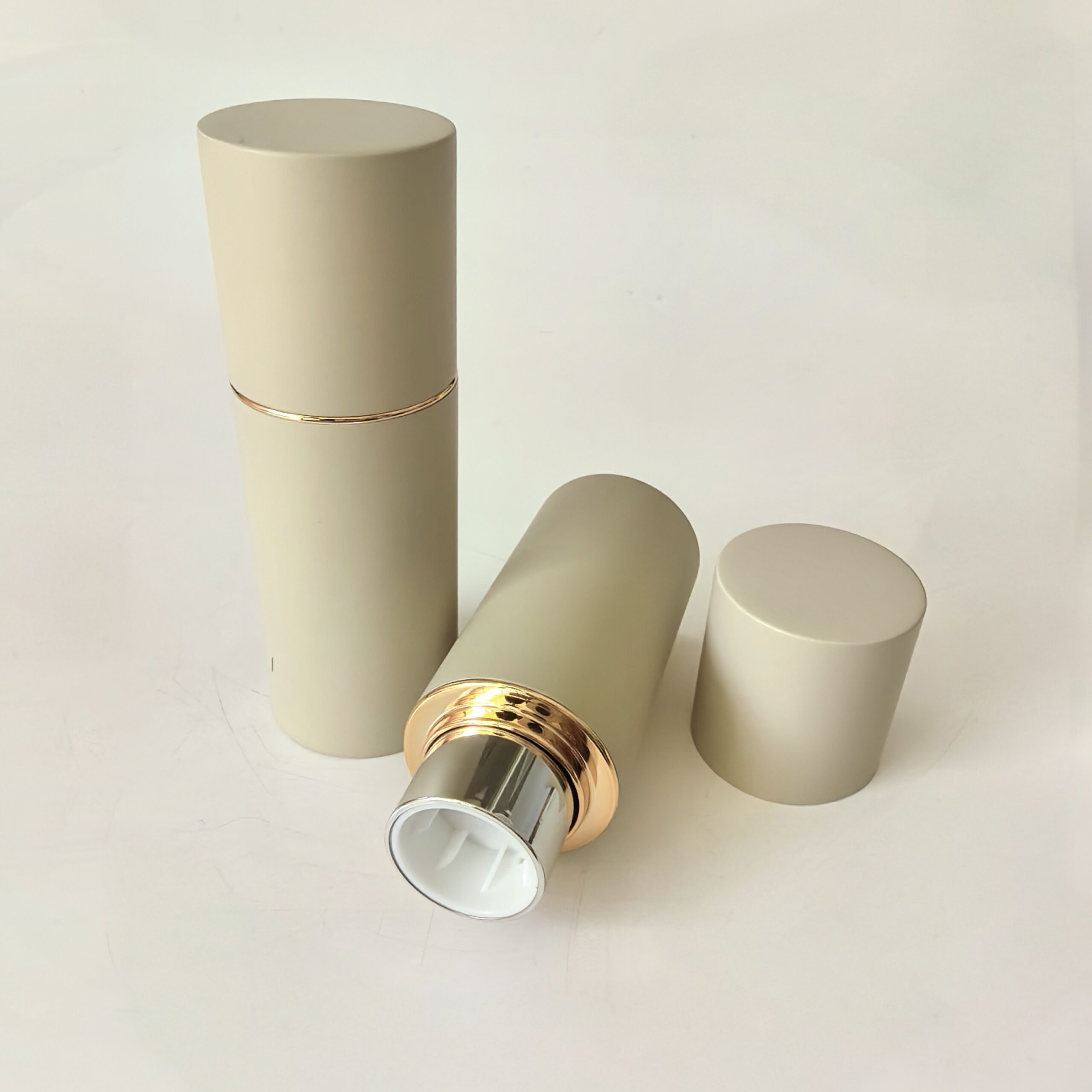Cosmetic Empty Aluminum Concealer Foundation Balm Stick Container Round Magnetic Metal Blush Stick Packaging Big Lipstick Tube - FH814 - Image 4