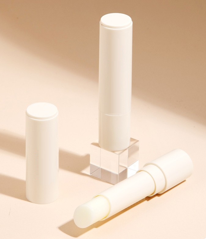 Simply Design 3g Empty Round Lipstick Case Lip Balm Chapstick Tube Packaging White Custom Color Logo - LB208 - Image 5