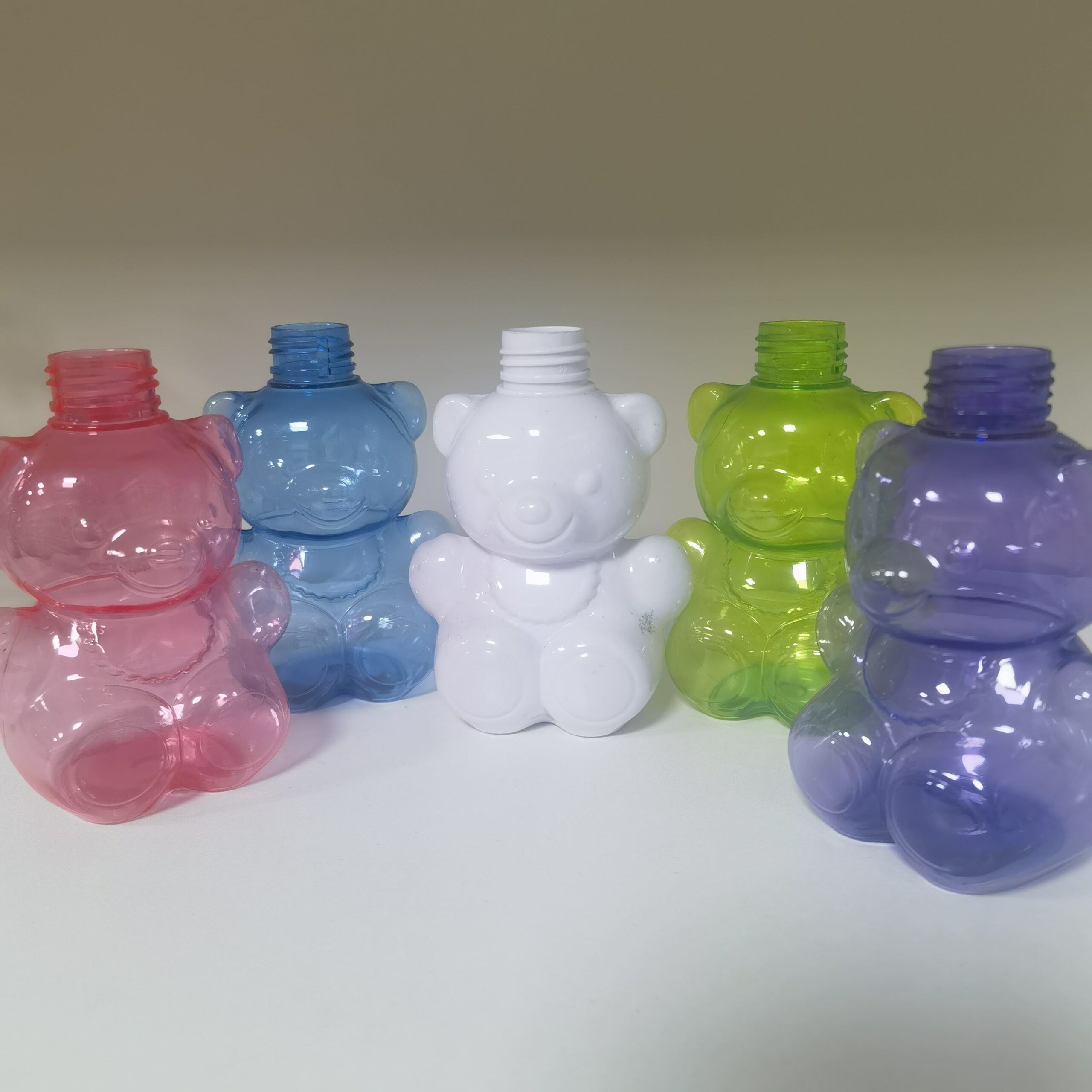 Hot Sale Bear Shape PET Plastic Juice Bottle Package With Screw Pump Cap Transparent Empty Beverage Bottle DIY Art Paints Bottle - PB026Z - Image 3