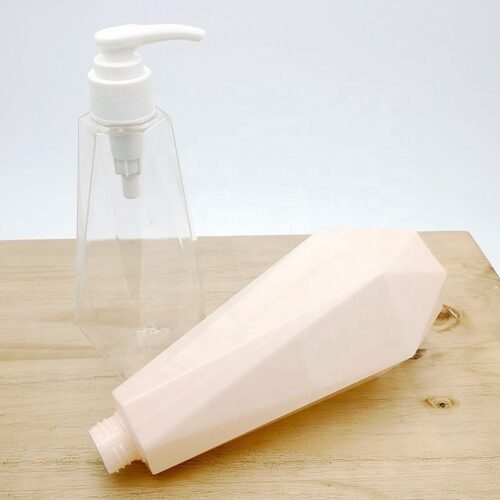 Personal Care Packaging Materials Customized Factory PETG Body Wash Bottle 300/500ML Rhombus Shaped Plastic Clear Shampoo Bottle - PB1966