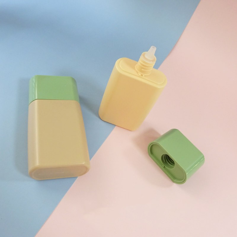 Makeup Base Packaging 40ml Square Concealer Sunscreen Bottle Empty Sun Block Plastic PE Liquid Foundation Soft Squeeze Bottle - SB1709 - Image 4